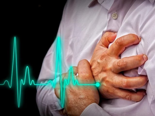 Vardiyalı çalışılan yıl arttıkça kalp krizi riski de&nbsp;artıyor